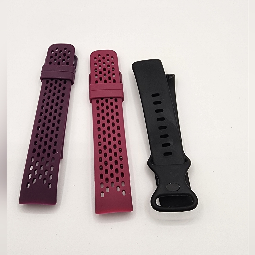 Fitbit Charge 5 - 3 Silicone Replacement Bands Red/Purple/Black